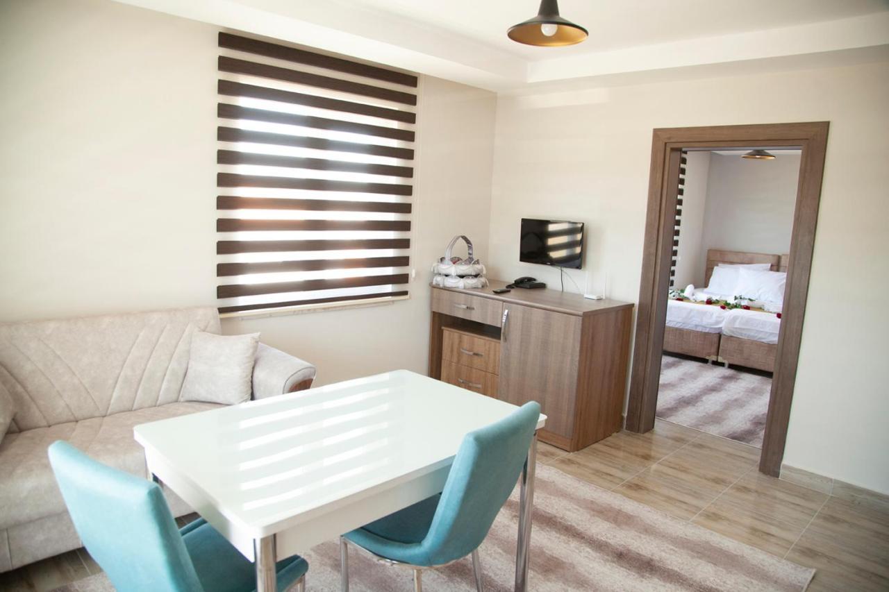 The Era Otel Golhisar Bagian luar foto