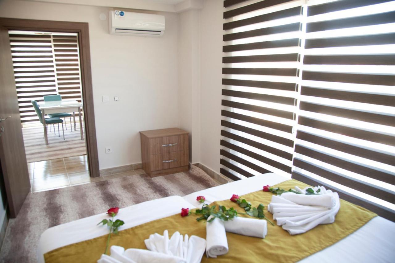 The Era Otel Golhisar Bagian luar foto